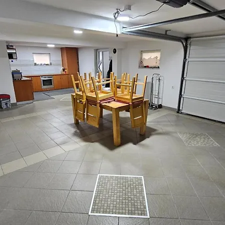 Amellina Semesterbostad *